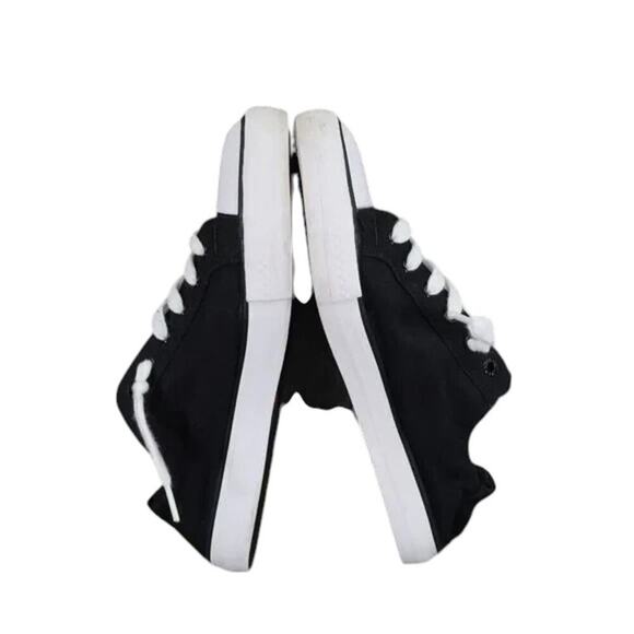 Levis Shoes Womens 8.5 Sneakers Slip On Casual Canvas Comfort Tech Black Flats - Picture 7 of 13